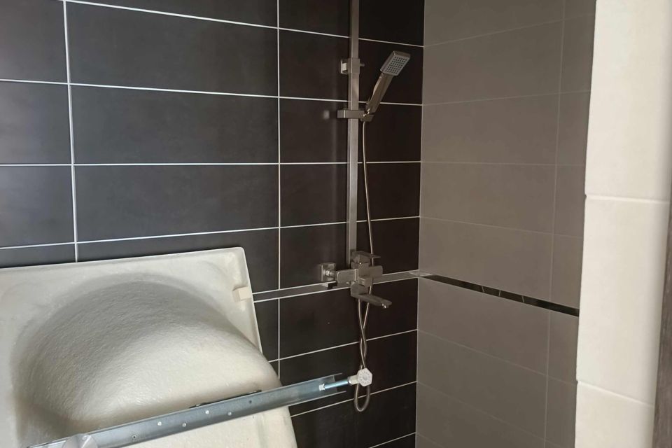 Продаётся 3-комнатная квартира, 63 м²