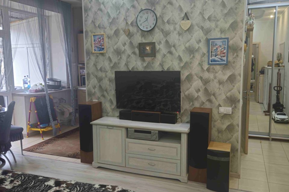 Продаётся 2-комнатная квартира, 43.2 м²