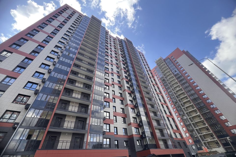 Продаётся 2-комнатная квартира, 65 м²