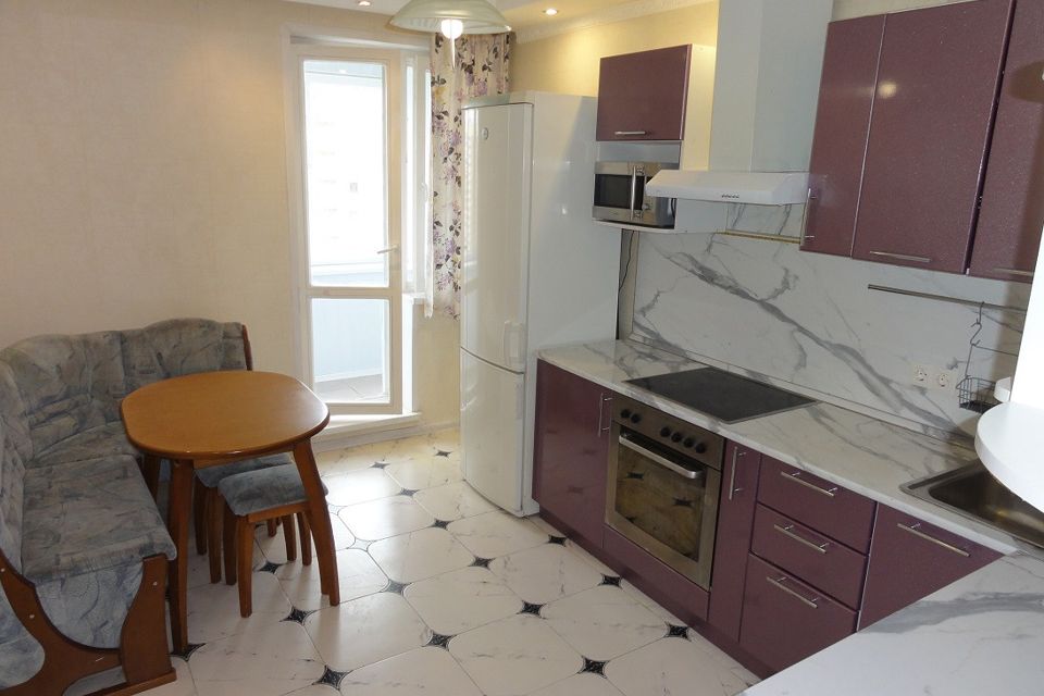 Продаётся 2-комнатная квартира, 66.1 м²