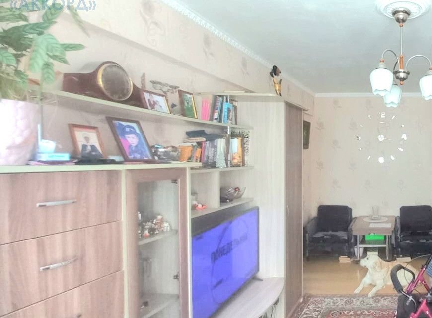 Продаётся 3-комнатная квартира, 48.2 м²