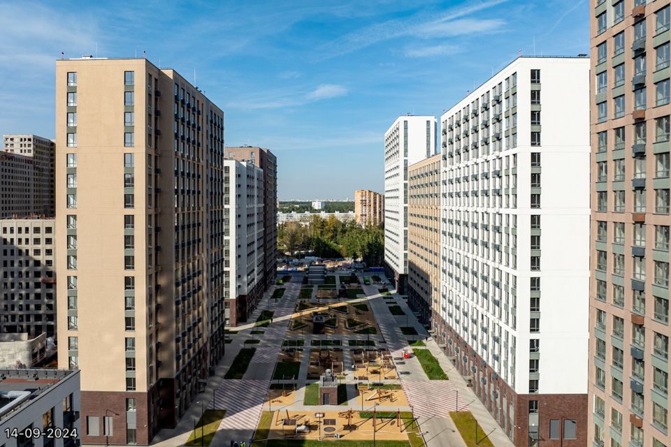 Продаётся 2-комнатная квартира, 61.8 м²