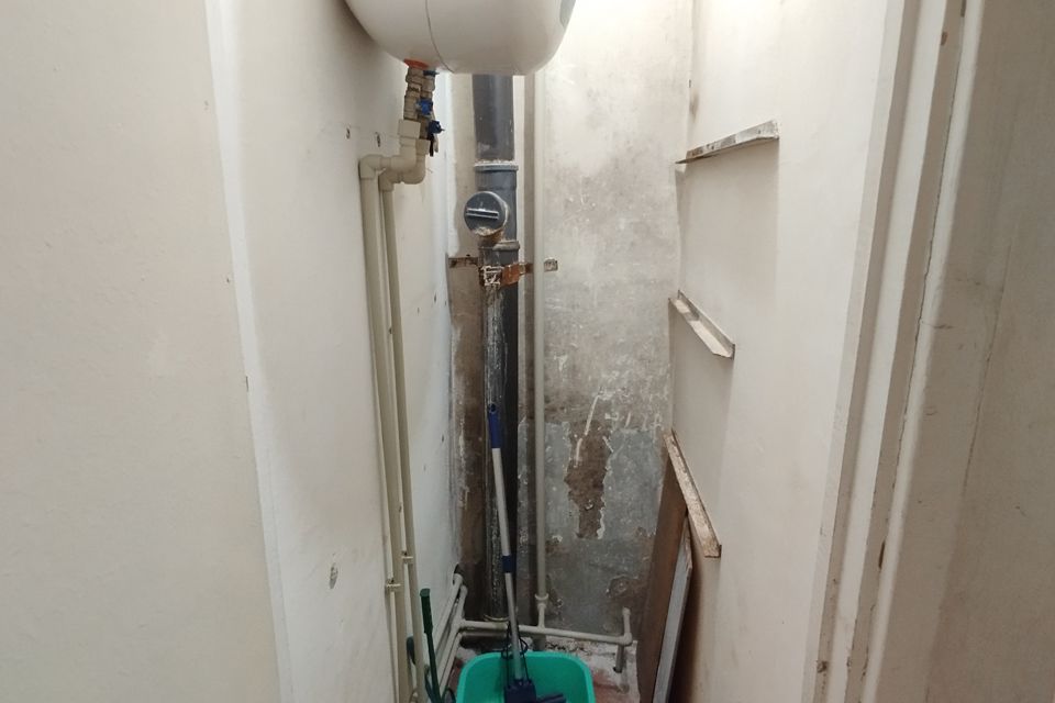 Продаётся 4-комнатная квартира, 98 м²