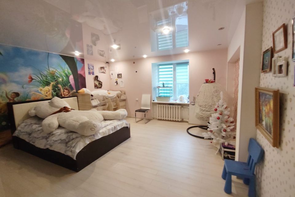 Продаётся 1-комнатная квартира, 55.5 м²