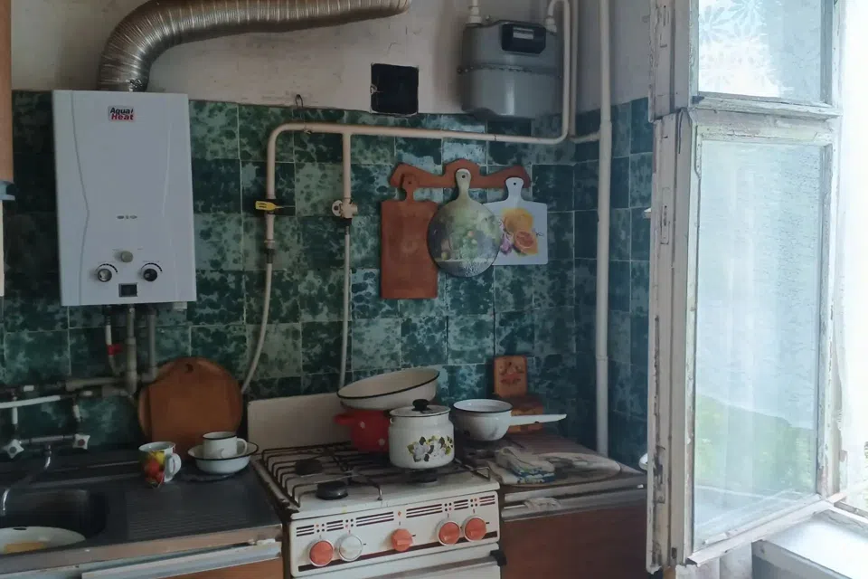 Продаётся 4-комнатная квартира, 66.9 м²