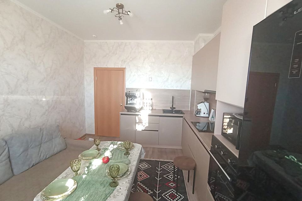 Продаётся 1-комнатная квартира, 47.5 м²