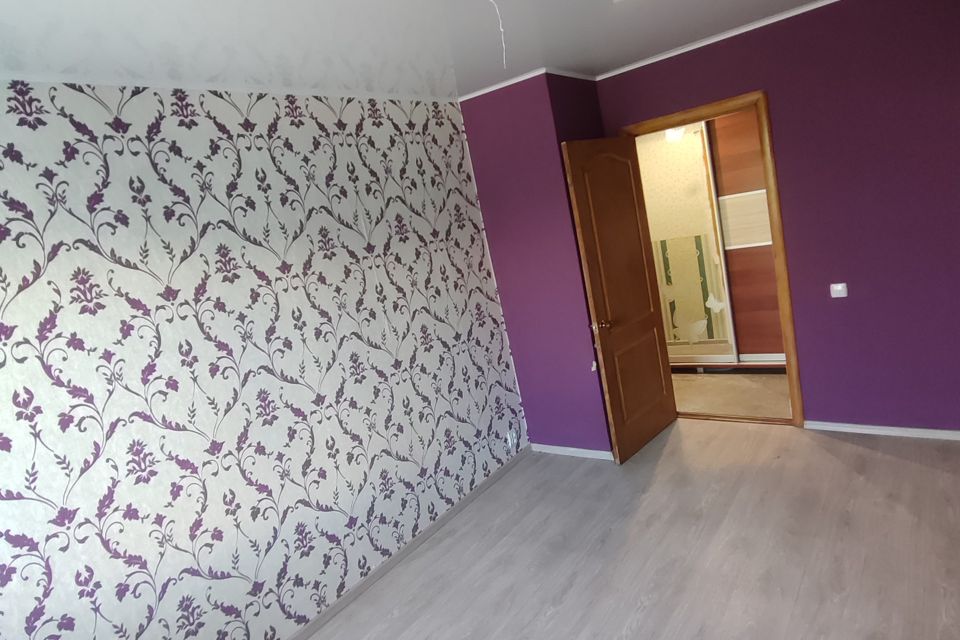 Продаётся 3-комнатная квартира, 57.8 м²