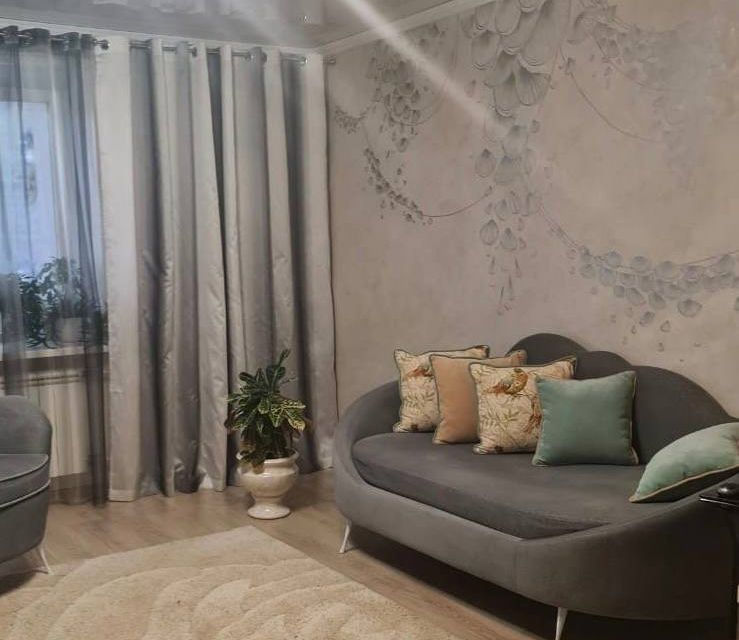 Продаётся 1-комнатная квартира, 36.7 м²