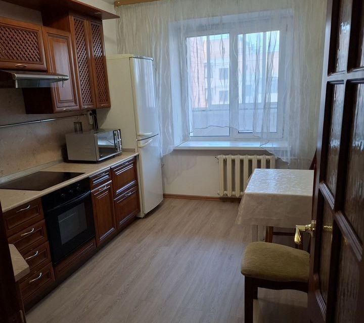 Продаётся 1-комнатная квартира, 52 м²
