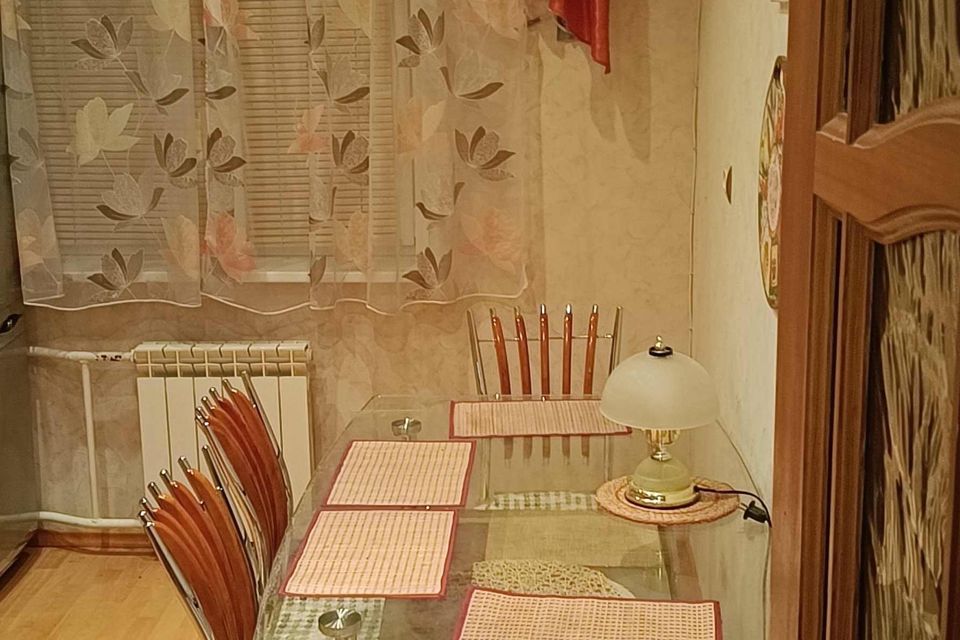 Продаётся 3-комнатная квартира, 77 м²