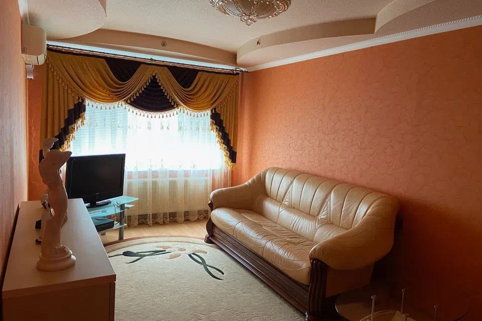 Продаётся 3-комнатная квартира, 62.3 м²