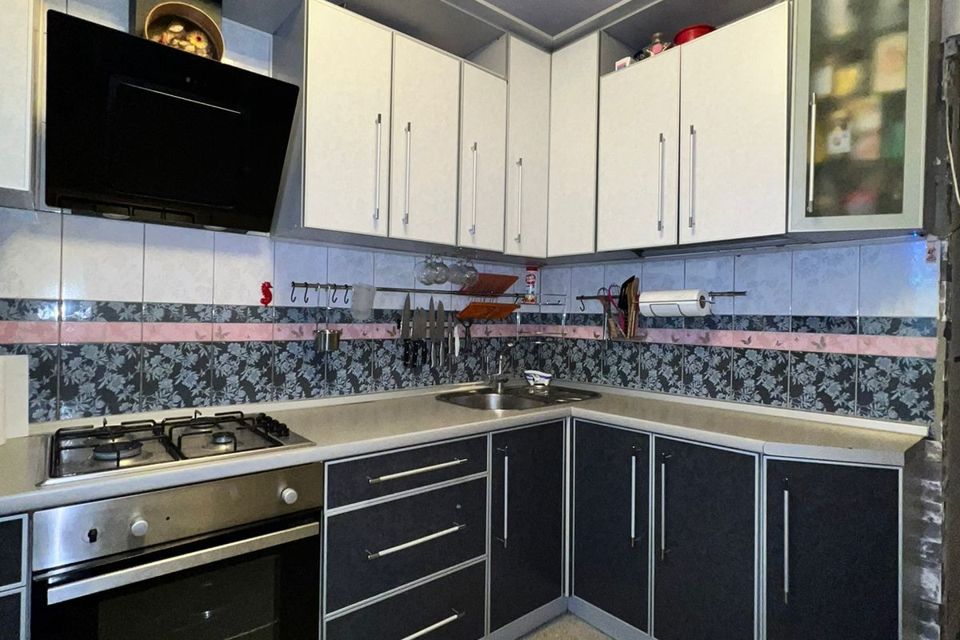 Продаётся 3-комнатная квартира, 66.8 м²