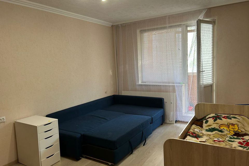 Продаётся 1-комнатная квартира, 37.6 м²