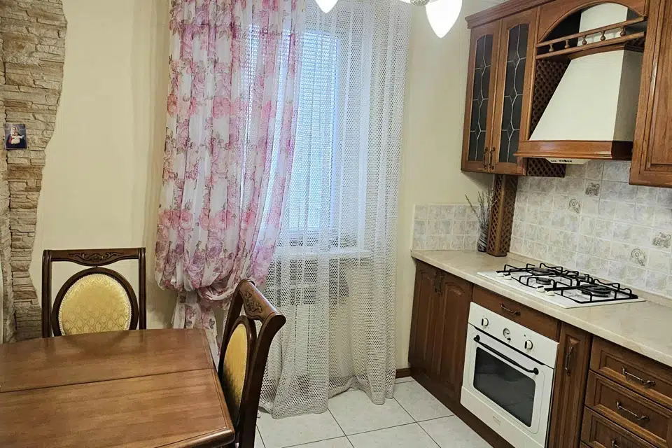Продаётся 2-комнатная квартира, 56 м²