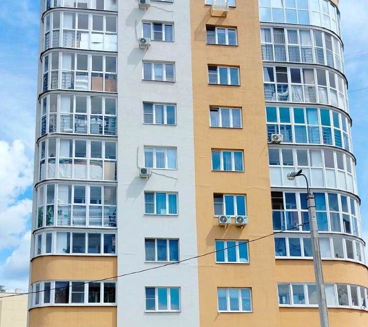 Продаётся 3-комнатная квартира, 79.5 м²