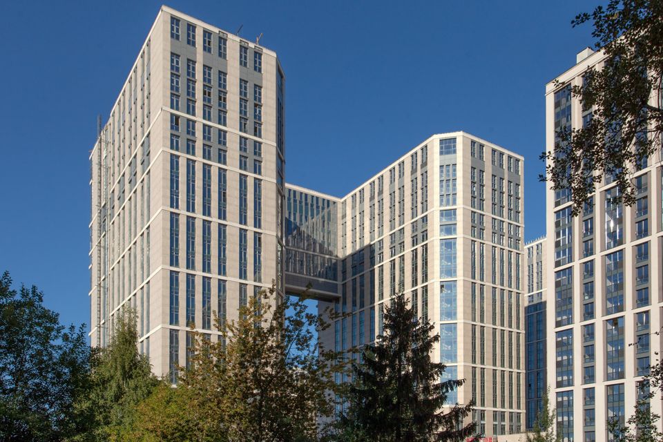 Продаётся 3-комнатная квартира, 97 м²