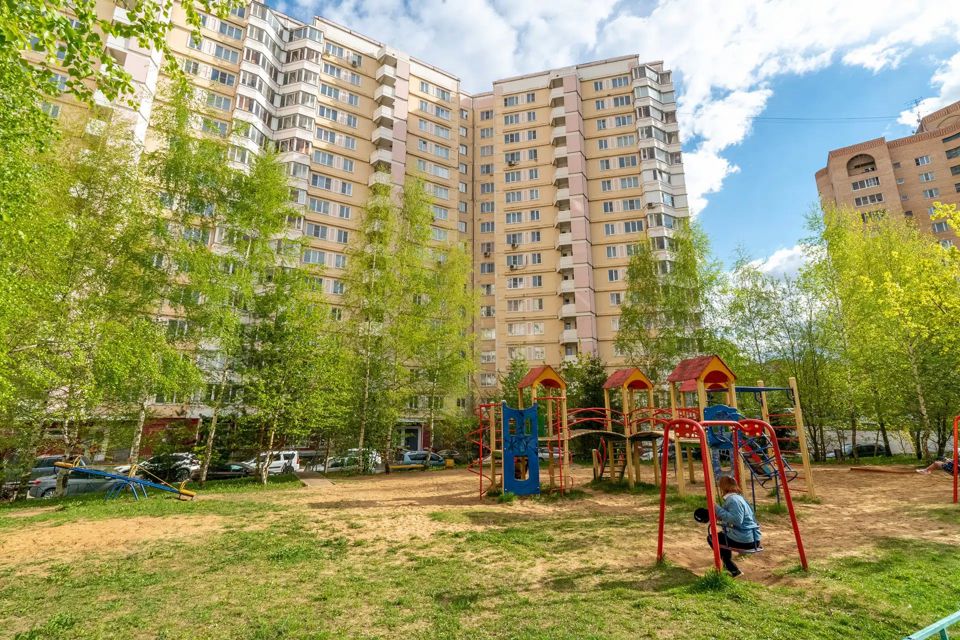 Продаётся 3-комнатная квартира, 75.2 м²