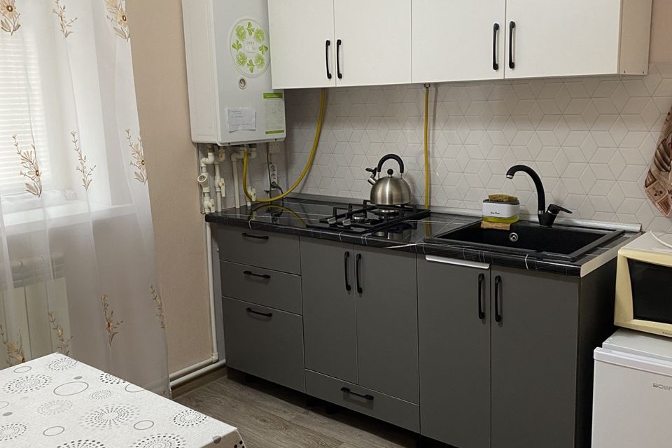 Продаётся 1-комнатная квартира, 38.2 м²