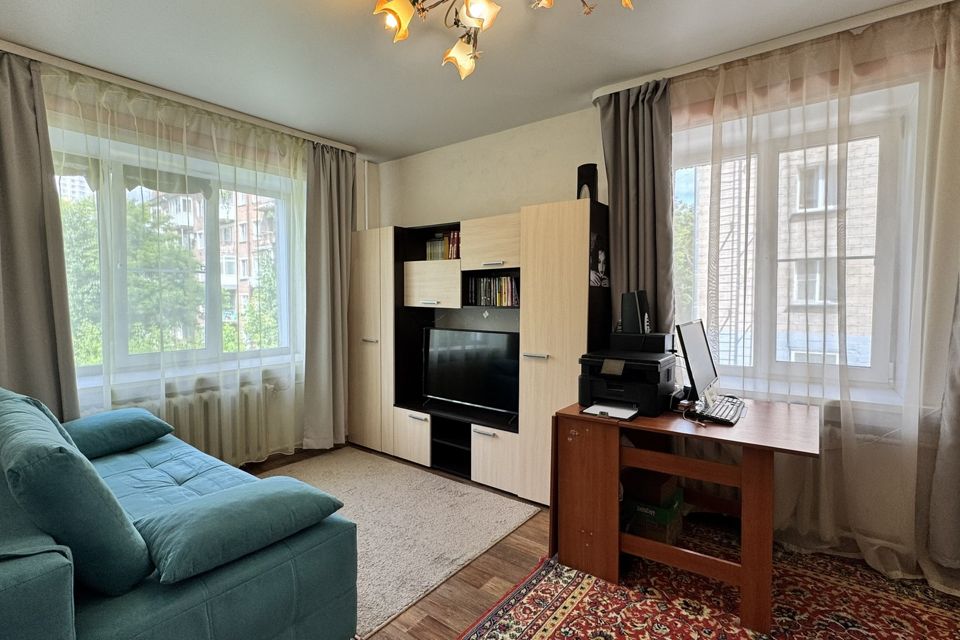 Продаётся 1-комнатная квартира, 30.8 м²