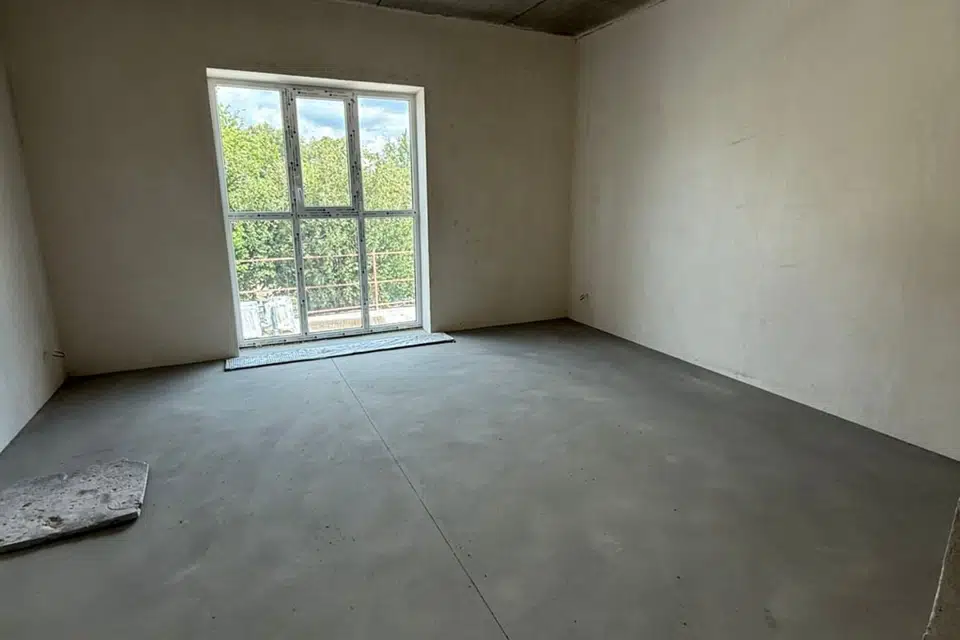 Продаётся 3-комнатная квартира, 129 м²