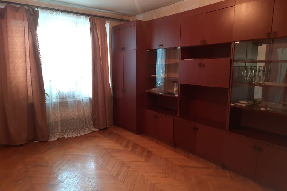 Продаётся 3-комнатная квартира, 53 м²