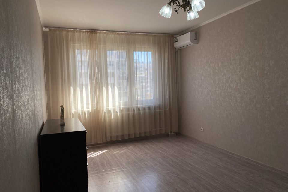 Продаётся 1-комнатная квартира, 41 м²