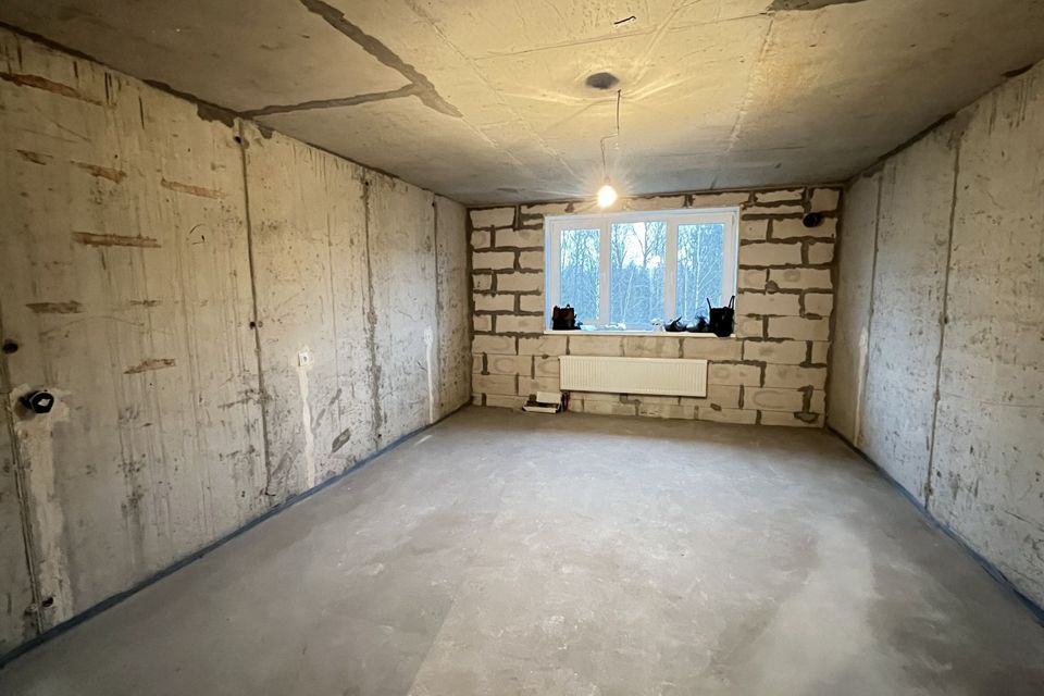 Продаётся 1-комнатная квартира, 41.7 м²