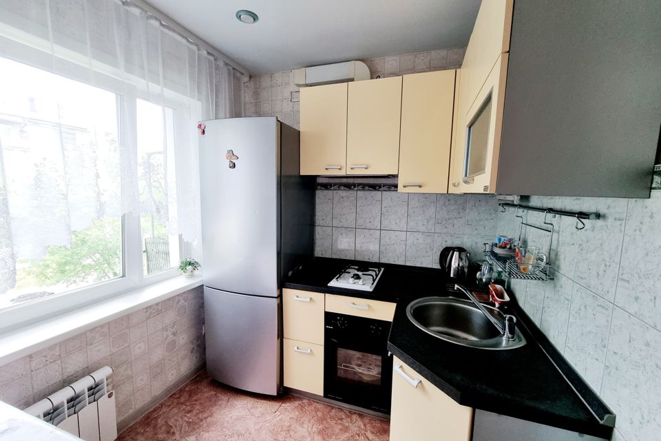 Продаётся 3-комнатная квартира, 55 м²