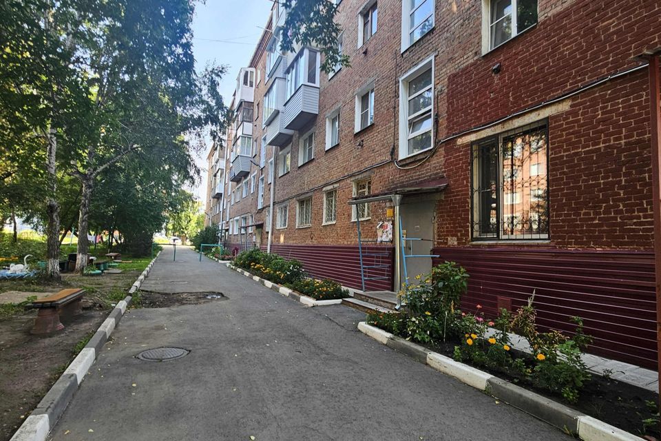 Продаётся 3-комнатная квартира, 61 м²