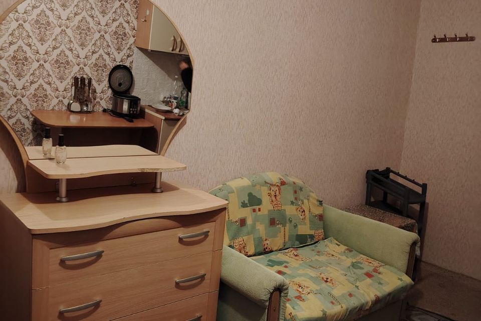 Продаётся комната в 1-комн. квартире, 13.4 м²