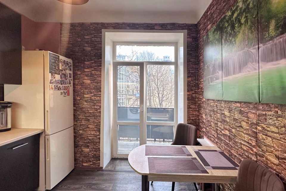 Продаётся 2-комнатная квартира, 55 м²