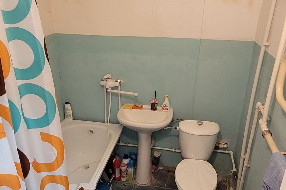 Продаётся 1-комнатная квартира, 32 м²