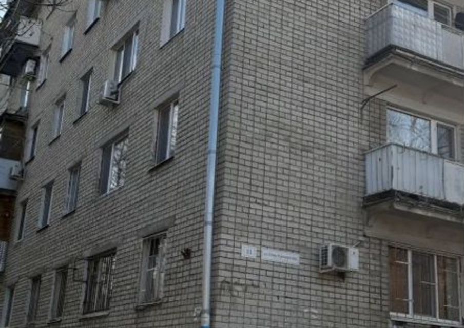 Продаётся 3-комнатная квартира, 51.3 м²