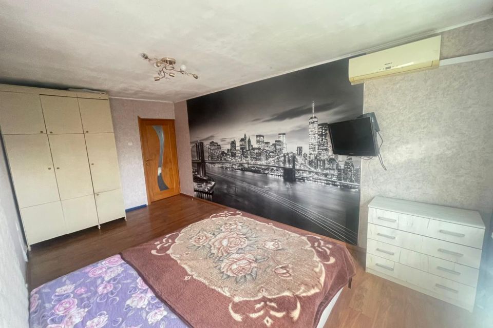 Продаётся 3-комнатная квартира, 65 м²