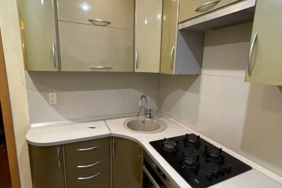 Продаётся 3-комнатная квартира, 57.1 м²