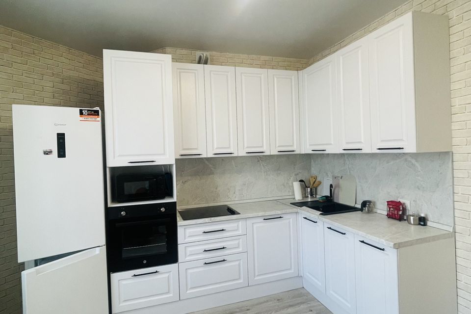 Сдаётся 4-комнатная квартира, 120 м²