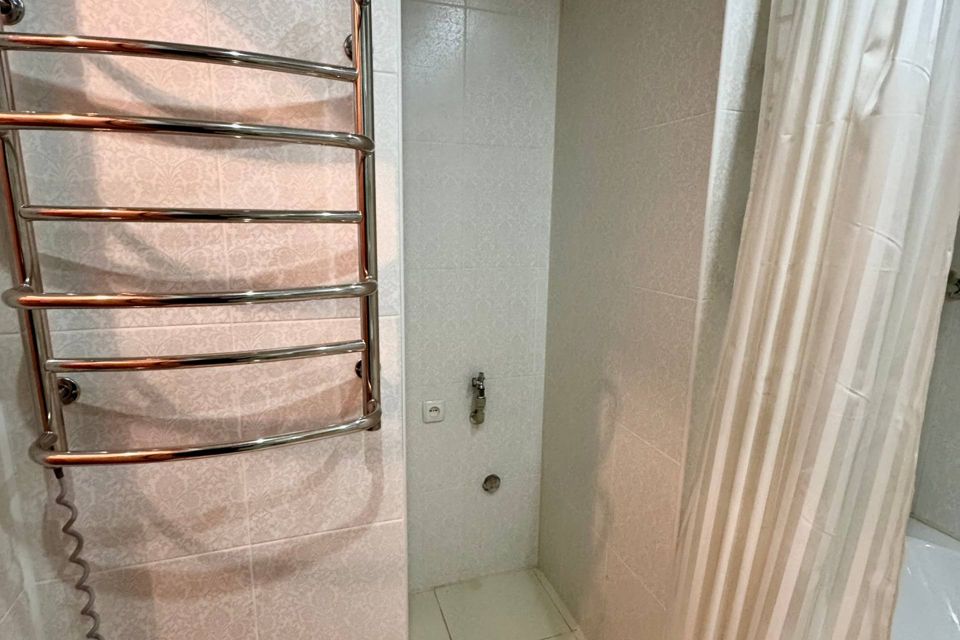 Продаётся 3-комнатная квартира, 56 м²