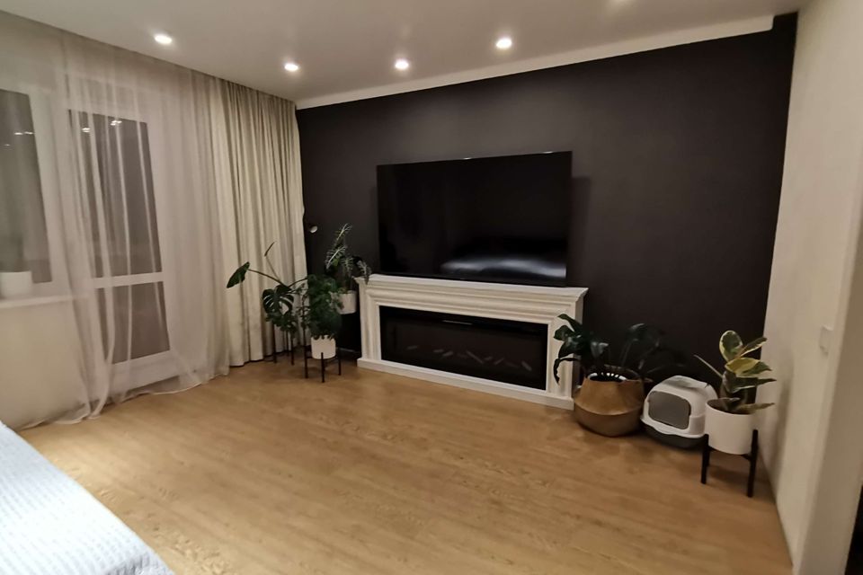 Продаётся 4-комнатная квартира, 77 м²