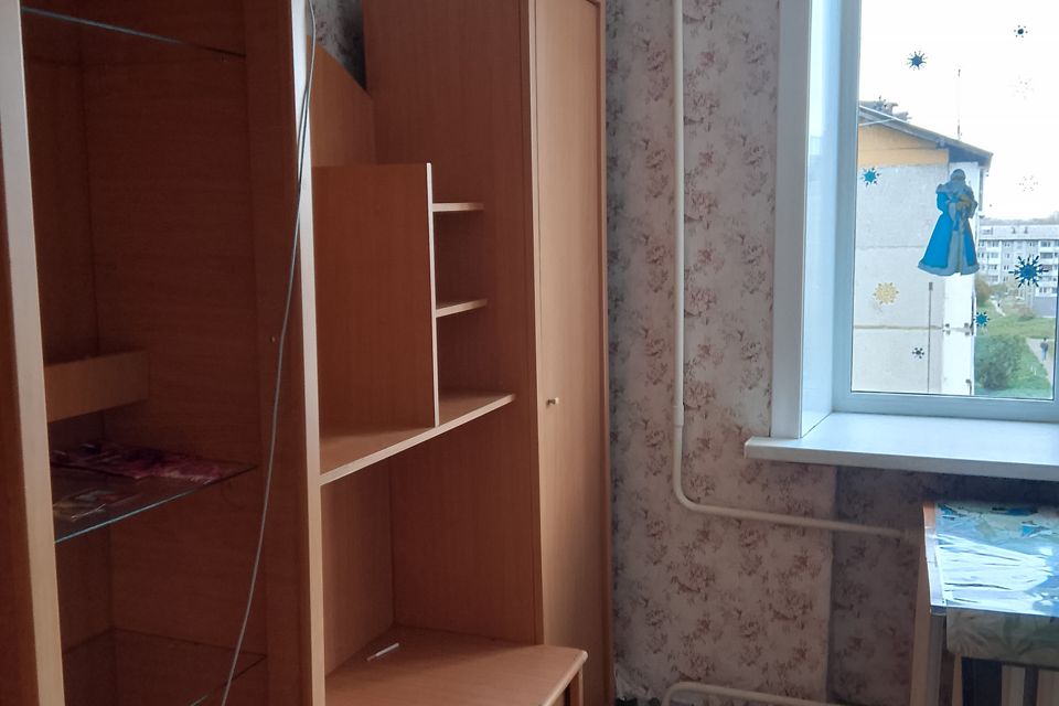 Продаётся комната в 5-комн. квартире, 11.2 м²