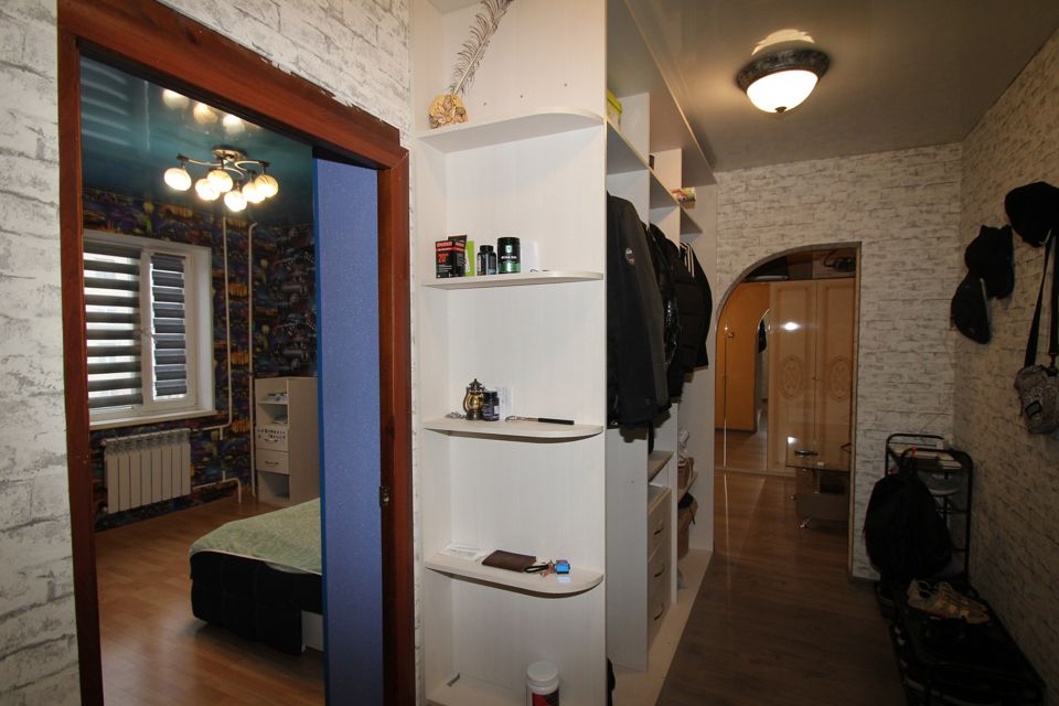 Продаётся 3-комнатная квартира, 56 м²