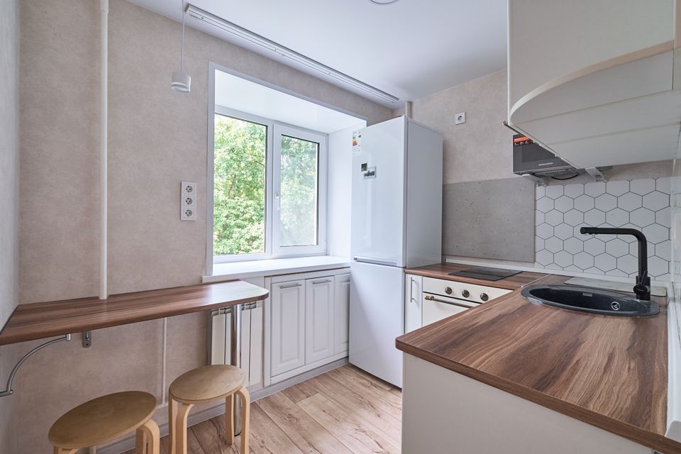 Продаётся 2-комнатная квартира, 45.6 м²