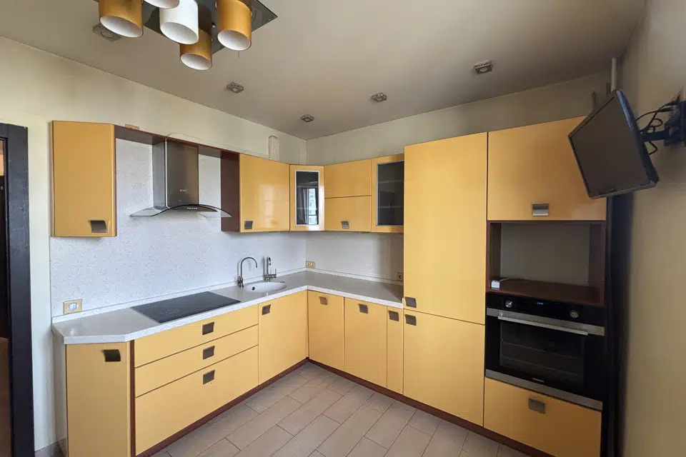 Продаётся 3-комнатная квартира, 83.4 м²