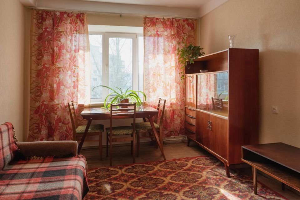 Продаётся 3-комнатная квартира, 59.1 м²