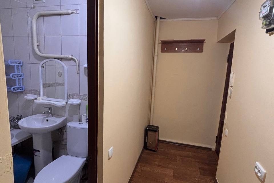 Продаётся 2-комнатная квартира, 42 м²