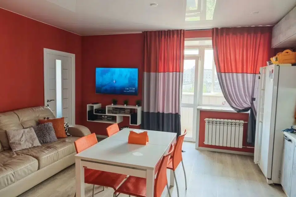 Продаётся 3-комнатная квартира, 118.8 м²