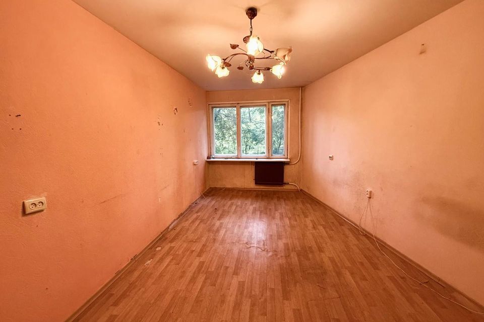 Продаётся комната в 3-комн. квартире, 18 м²