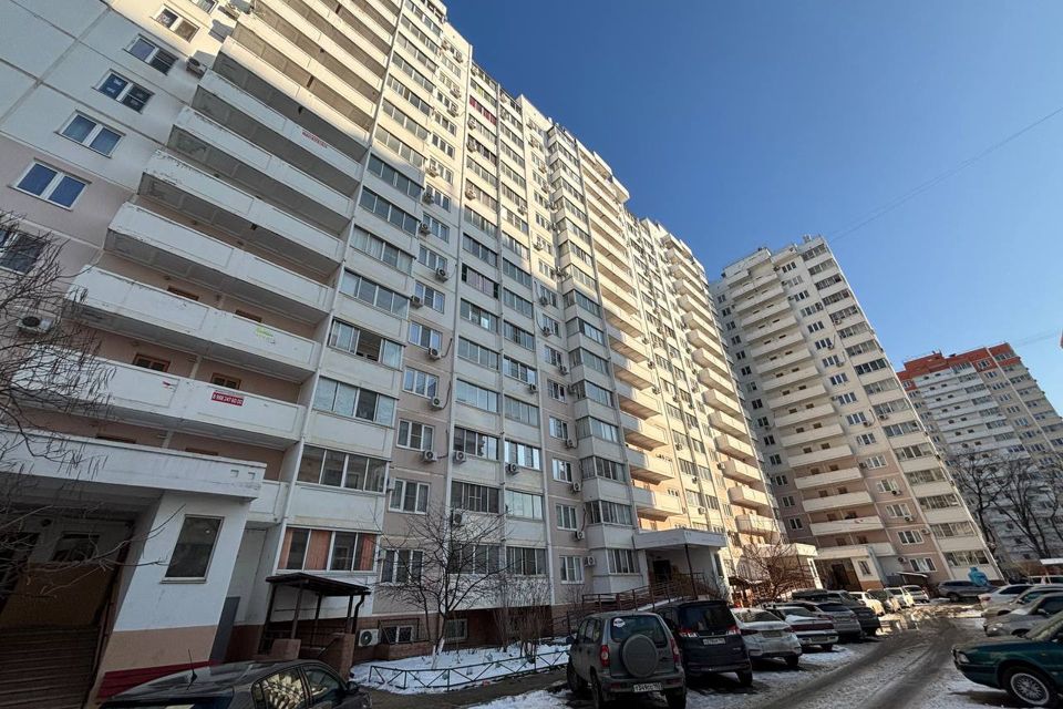 Продаётся 1-комнатная квартира, 37.7 м²