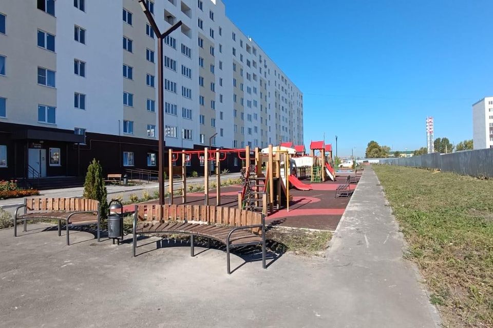 Продаётся 3-комнатная квартира, 81.6 м²