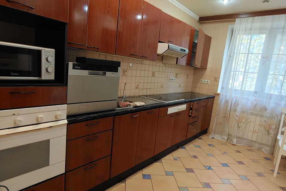 Продаётся 3-комнатная квартира, 96.2 м²
