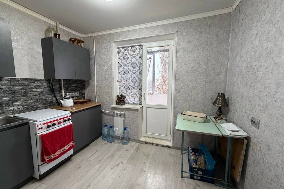 Продаётся 1-комнатная квартира, 38 м²